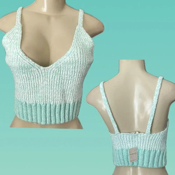 Free People L Seafoam Green Two-Tone Ribbed V-Neck Crop Camisole Bralette Top - Picture 1 of 6